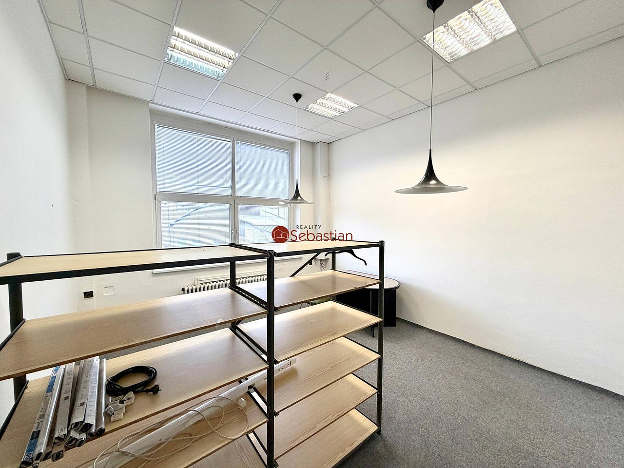 Pronájem kanceláře 69 m² — photo 5