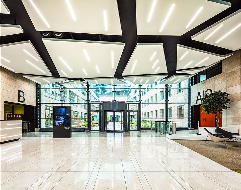 Pronájem kanceláře 1 059 m² – pohled 4
