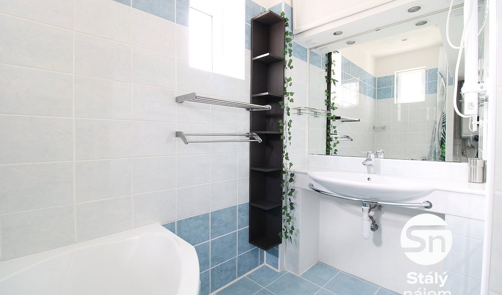 Pronájem bytu 2+1 61 m², Roztoky – náhled fotky 12