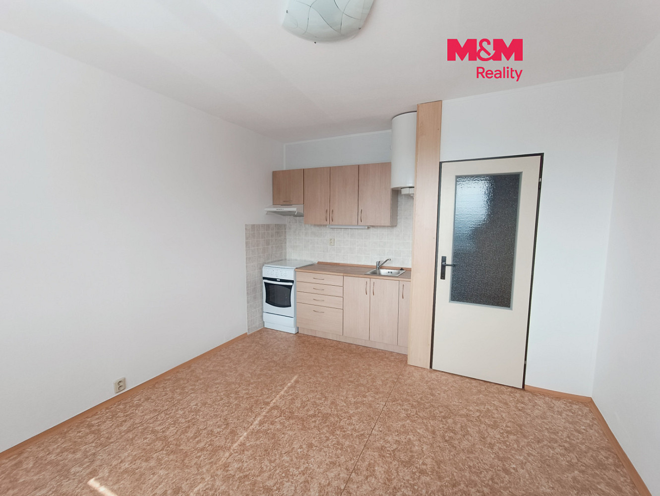 Pronájem bytu 1+1 37 m²