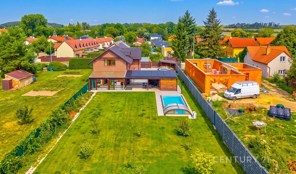 Prodej domu 189 m² s pozemkem 1 054 m², Horoušany – náhled fotky 21