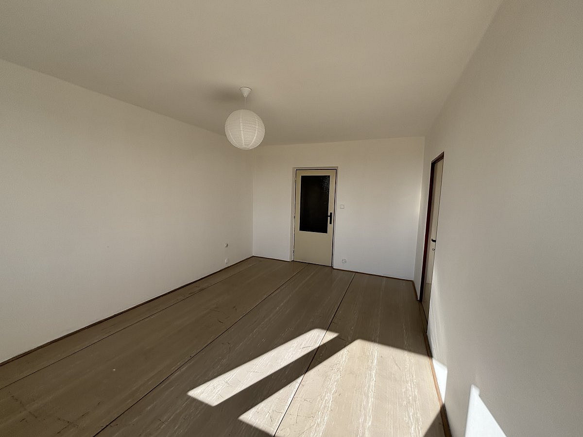 Pronájem bytu 3+1 66 m² – fotografie 4
