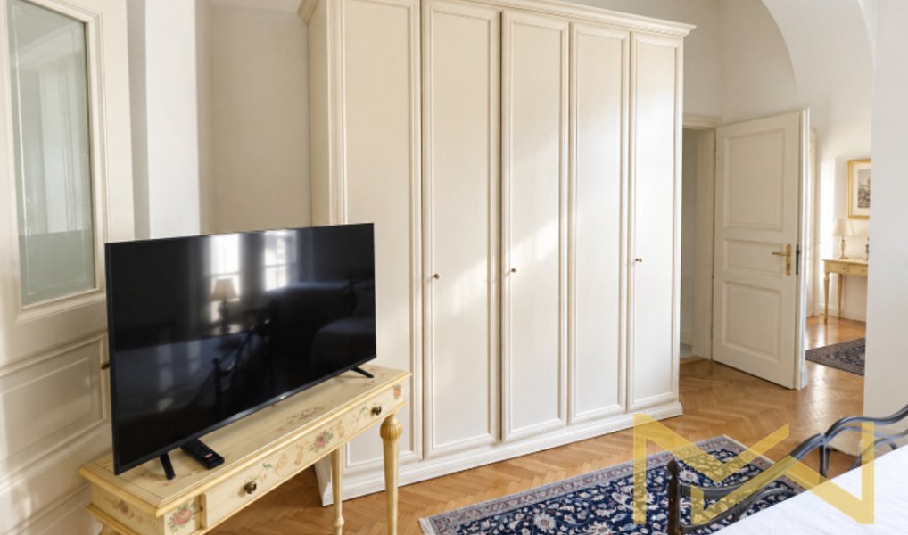 Pronájem bytu 4+kk 123 m², Praha – náhled fotky 11
