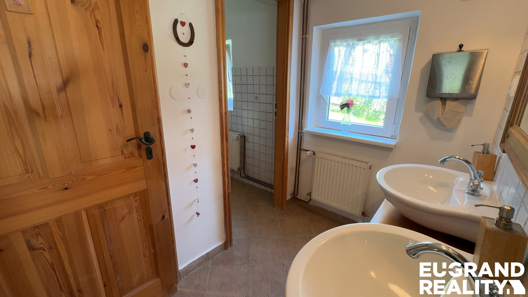 Prodej ubytovacího objektu 683 m² – fotografie 5