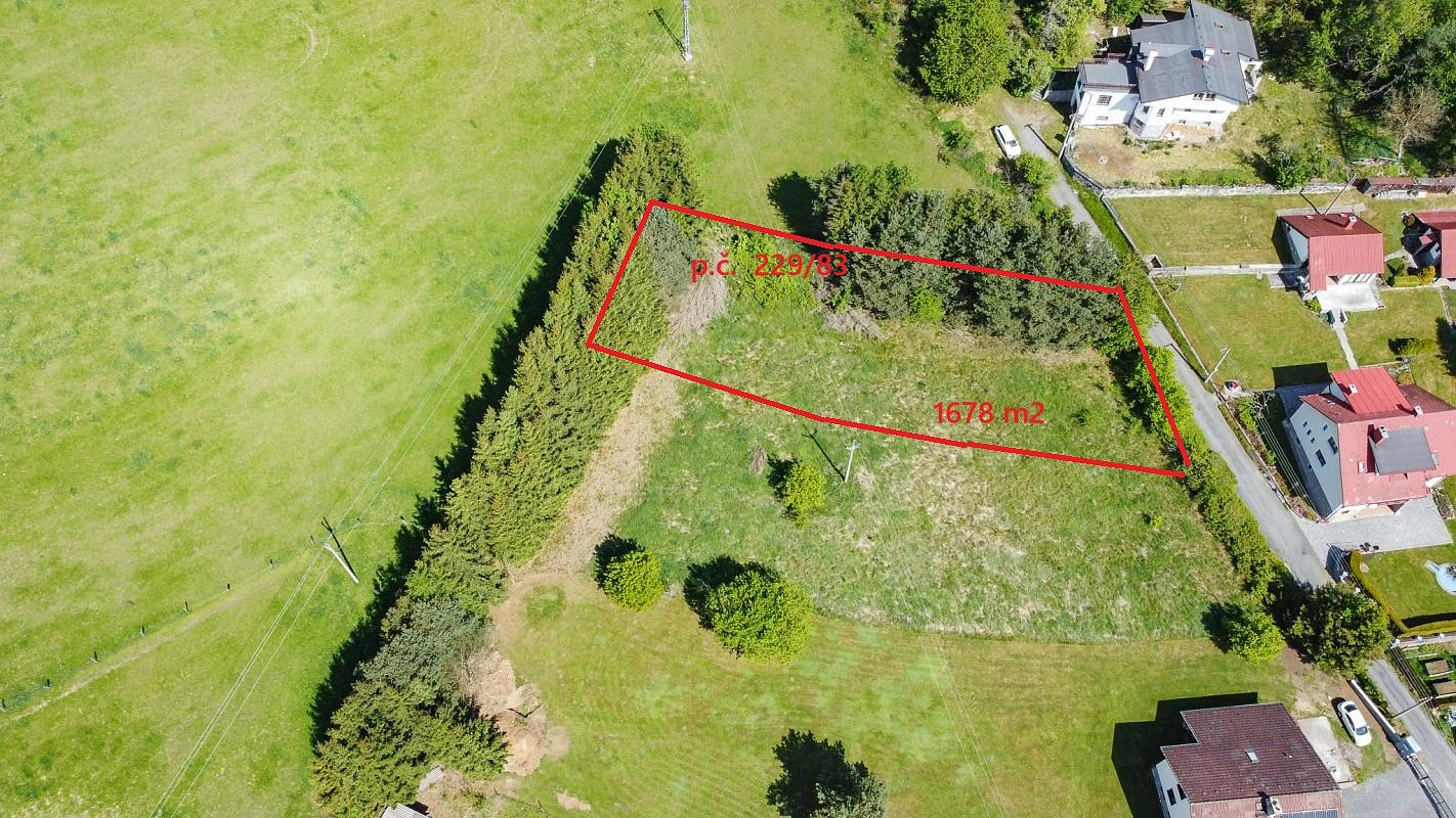 Prodej stavebního pozemku 1 678 m² – fotografie 5