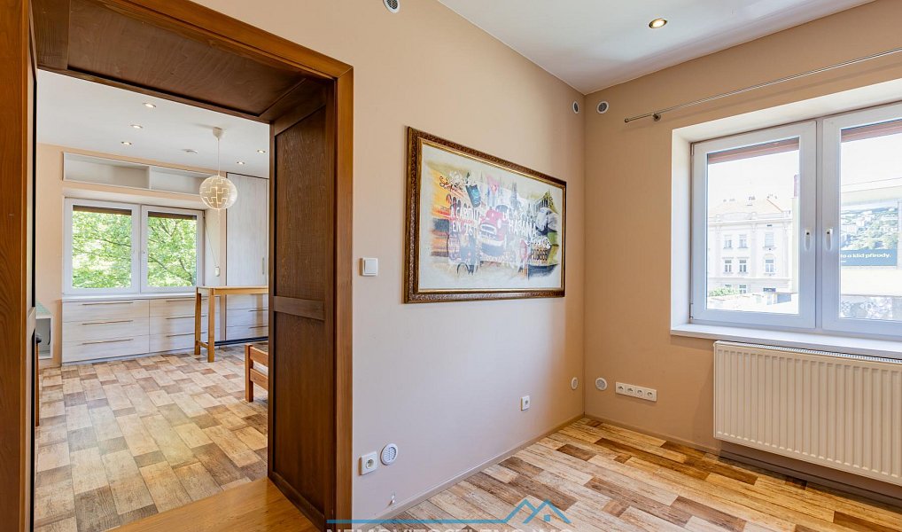 Prodej obchodních prostor 547 m², Znojmo – náhled fotky 35
