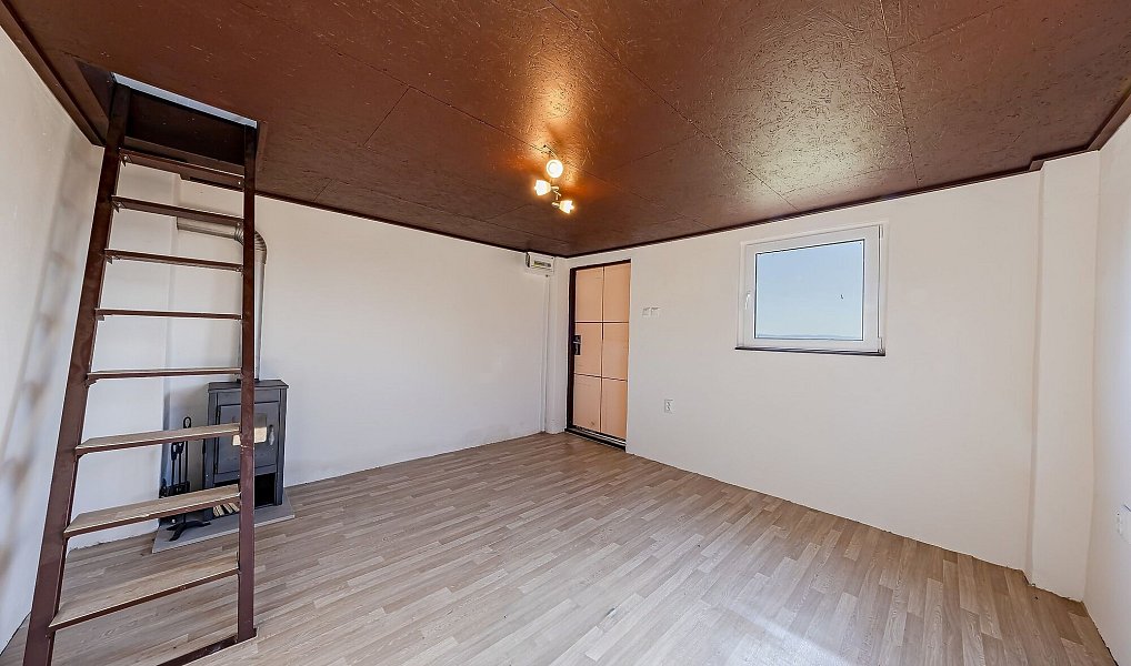 Prodej domu 35 m² s pozemkem 2 544 m², Kunovice – náhled fotky 5