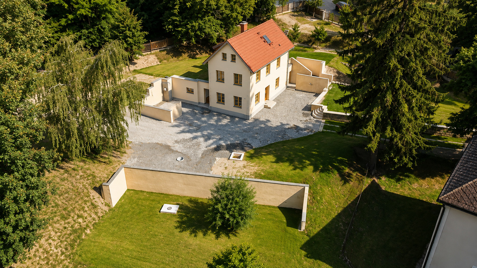 Prodej domu 200 m² s pozemkem 3 105 m² – fotografie 2