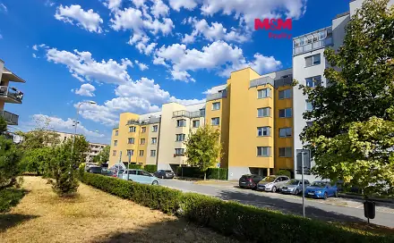 Pronájem bytu 2+kk 52 m², Jozefa Gabčíka, Pardubice - Trnová
