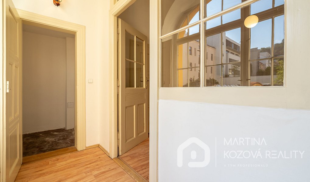 Pronájem bytu 4+1 130 m², Praha – náhled fotky 17