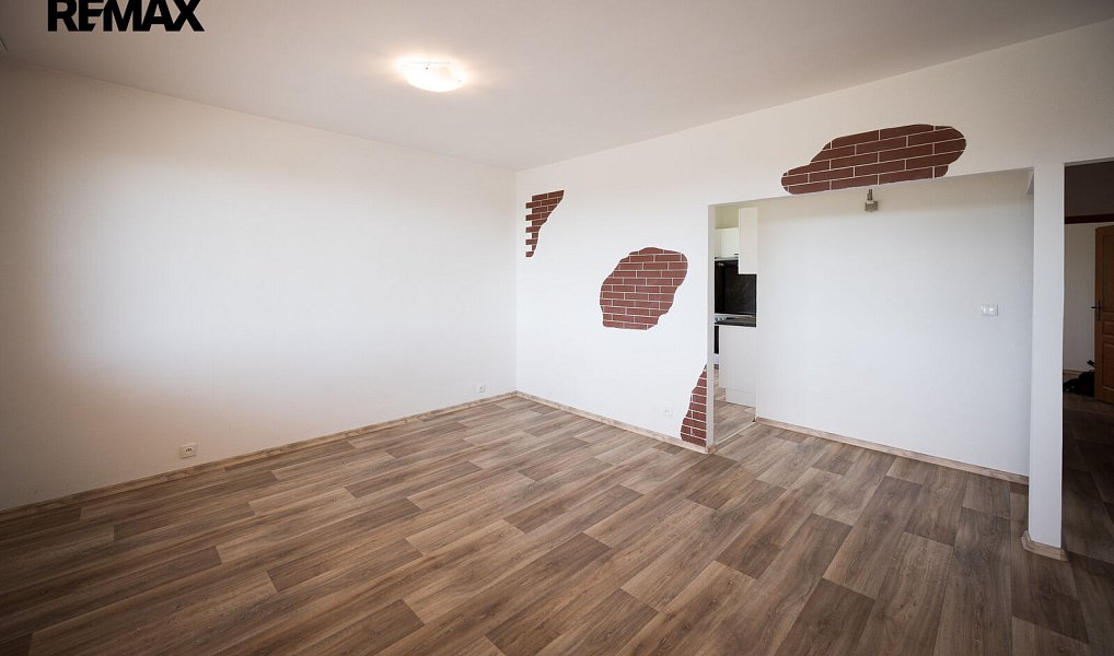 Prodej bytu 3+1 70 m², Hrušovany u Brna – náhled fotky 3