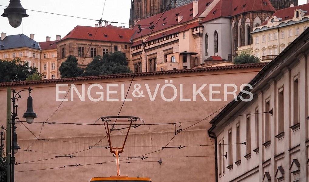 Prodej bytu 4+kk 108 m², Praha – náhled fotky 2