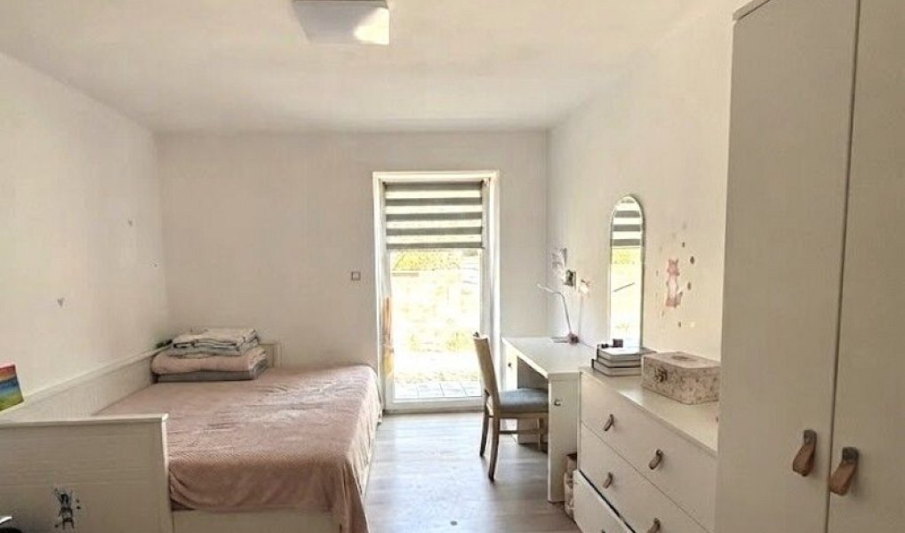 Prodej domu 152 m² s pozemkem 2 138 m², Rovná – náhled fotky 12