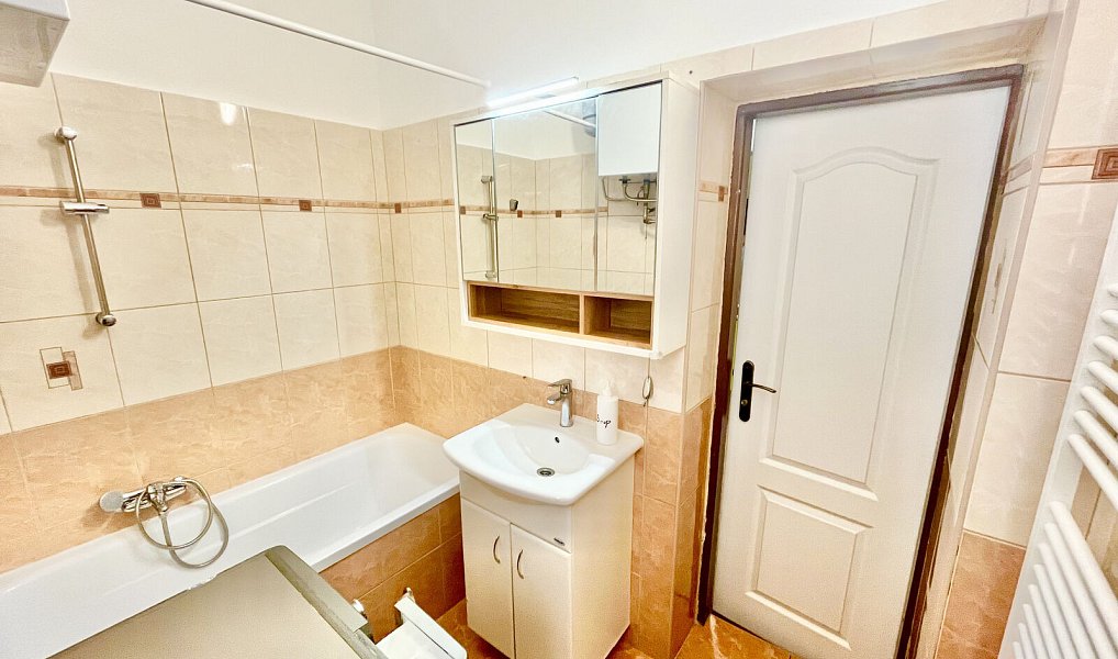 Pronájem bytu 5+1 127 m², Praha – náhled fotky 6