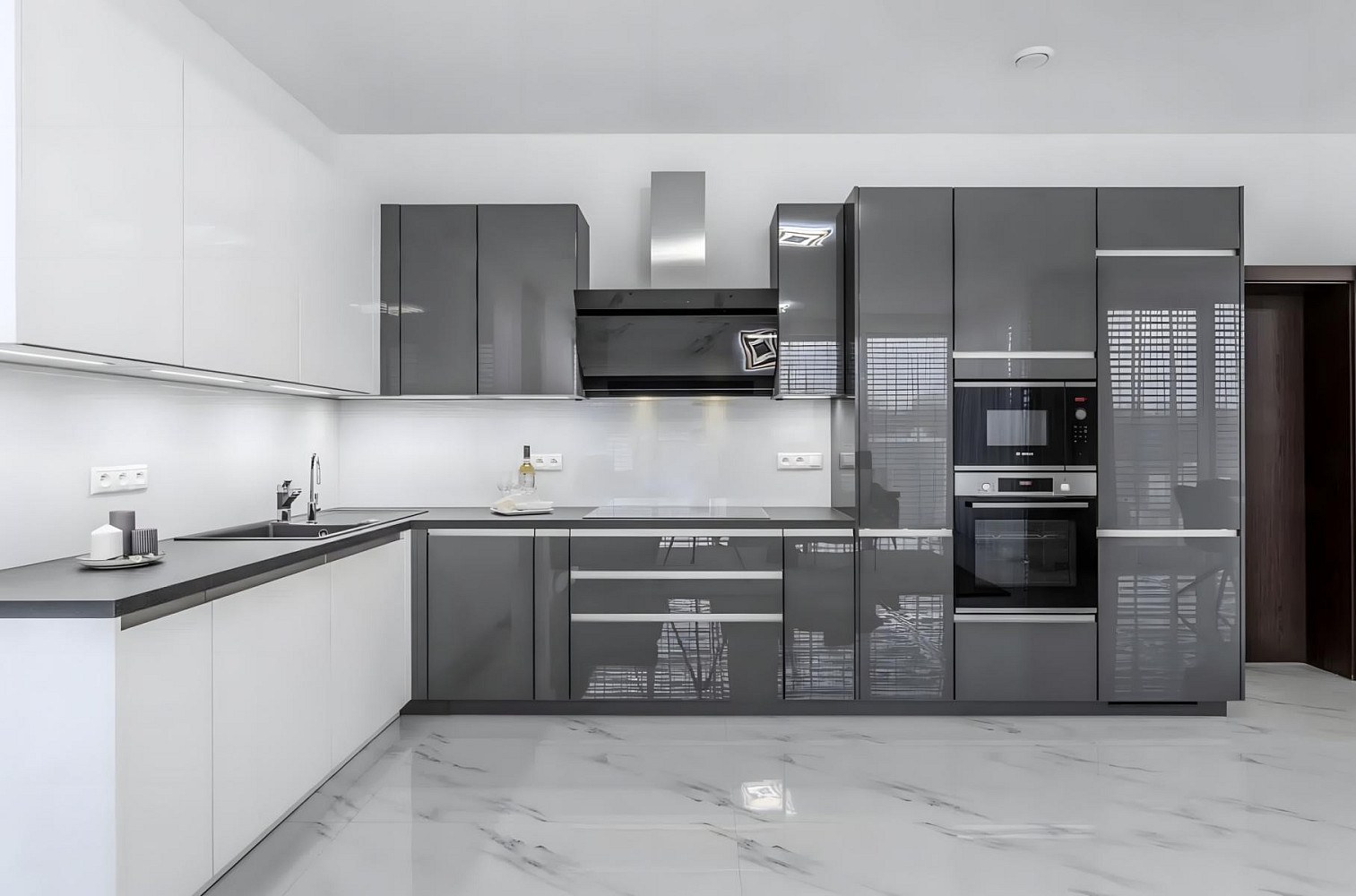 Prodej domu 290 m² s pozemkem 820 m² — photo 4