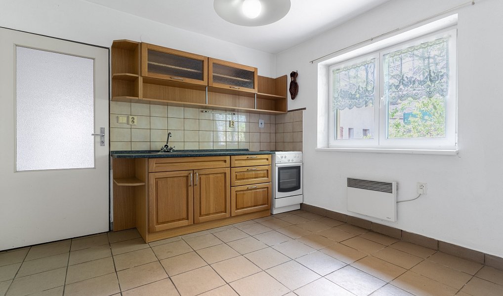 Prodej domu 165 m² s pozemkem 316 m², Jalubí – náhled fotky 2