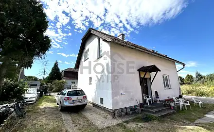 Prodej domu 120 m² s pozemkem 367 m², Lišická, Praha 9 - Újezd nad Lesy