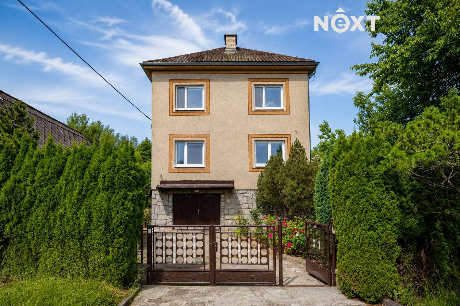Prodej domu 160 m² s pozemkem 890 m²