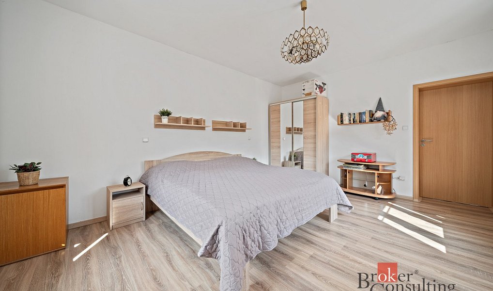 Prodej domu 263 m² s pozemkem 363 m², Svoboda nad Úpou – náhled fotky 11