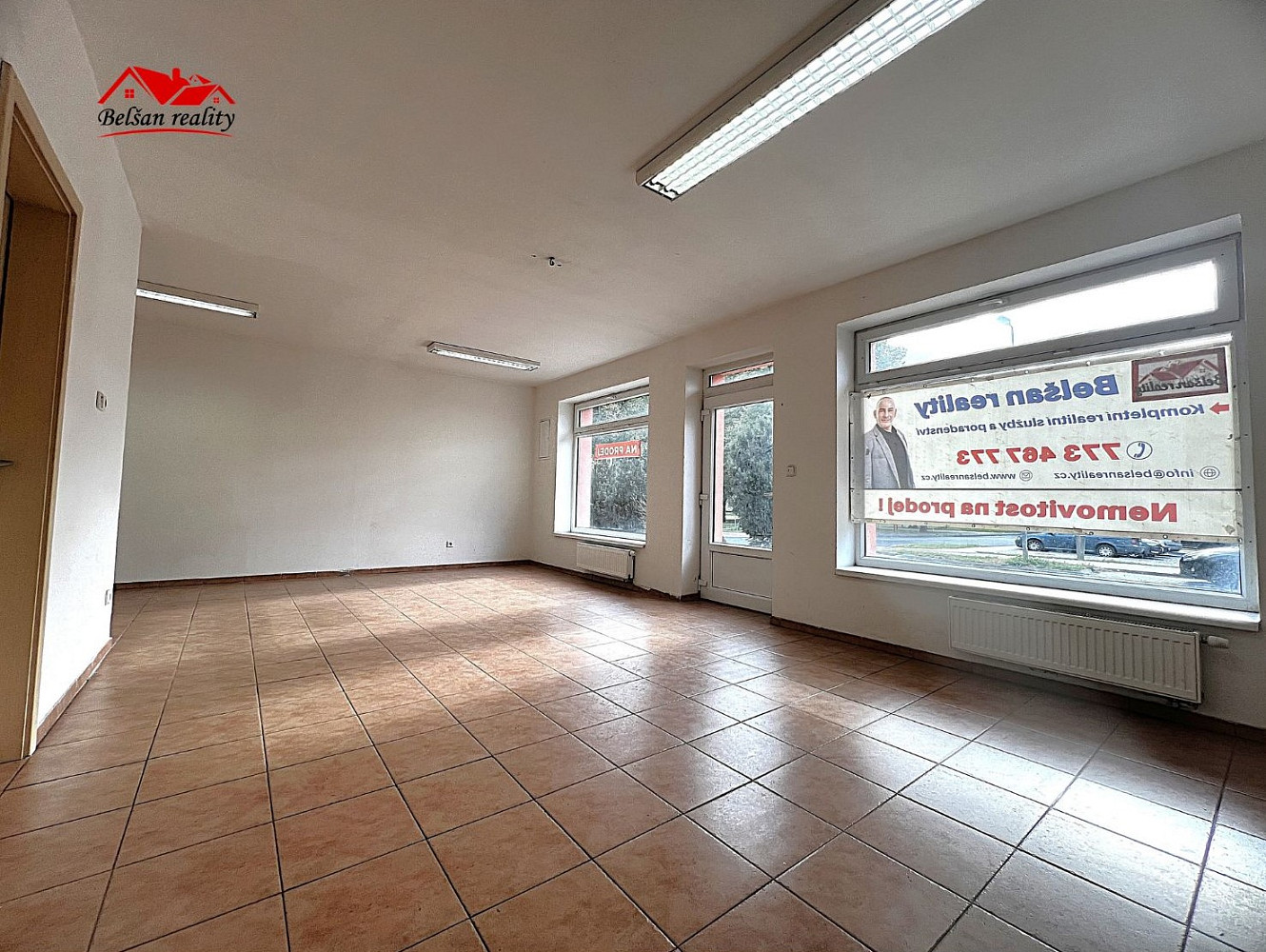 Prodej obchodních prostor 46 m² – fotografie 2
