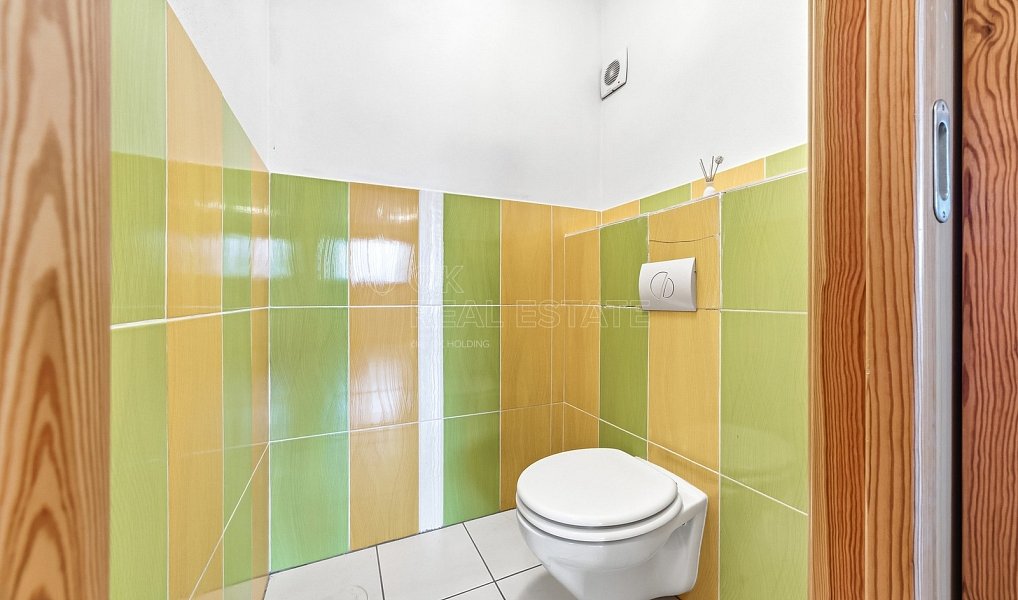 Prodej domu 200 m² s pozemkem 884 m², Drahanovice – náhled fotky 27