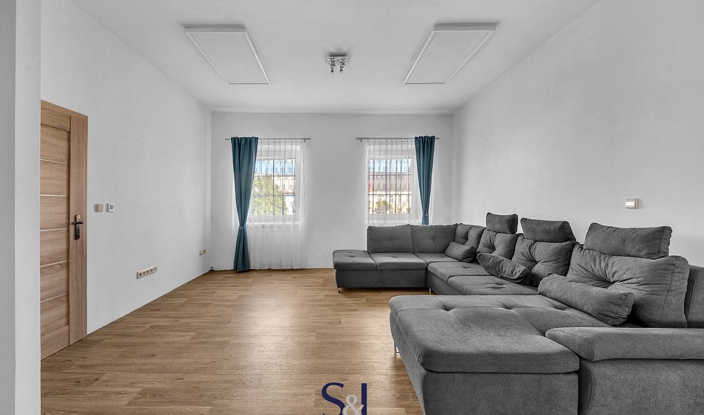 Prodej domu 470 m² s pozemkem 1 254 m², Doksy – náhled fotky 23