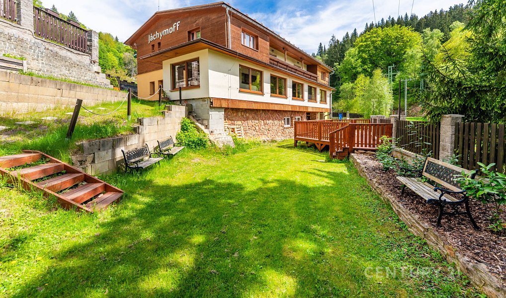 Prodej ubytovacího objektu 578 m², Jáchymov – náhled fotky 6
