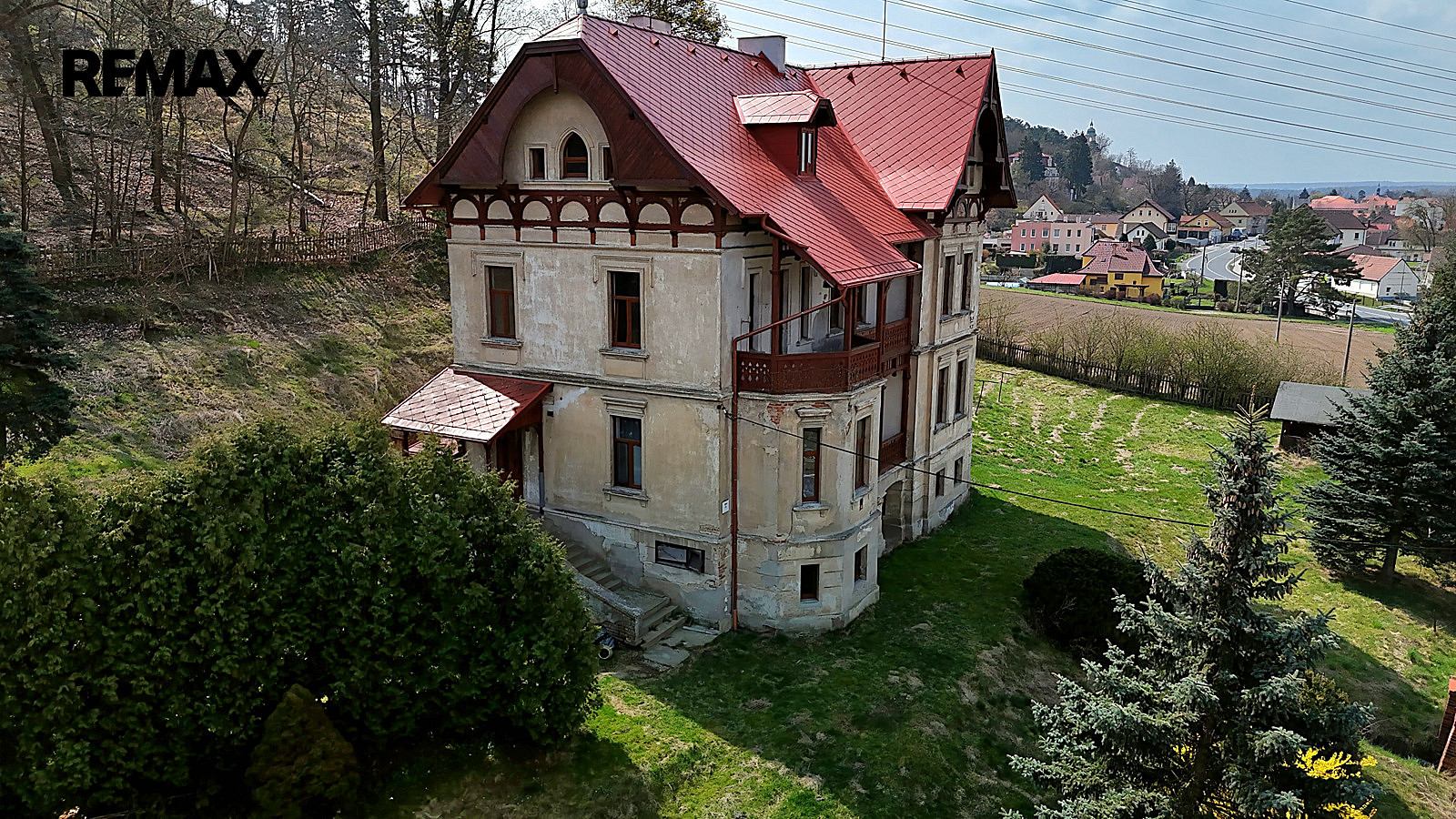 Prodej domu 960 m² s pozemkem 4 964 m² — photo 2