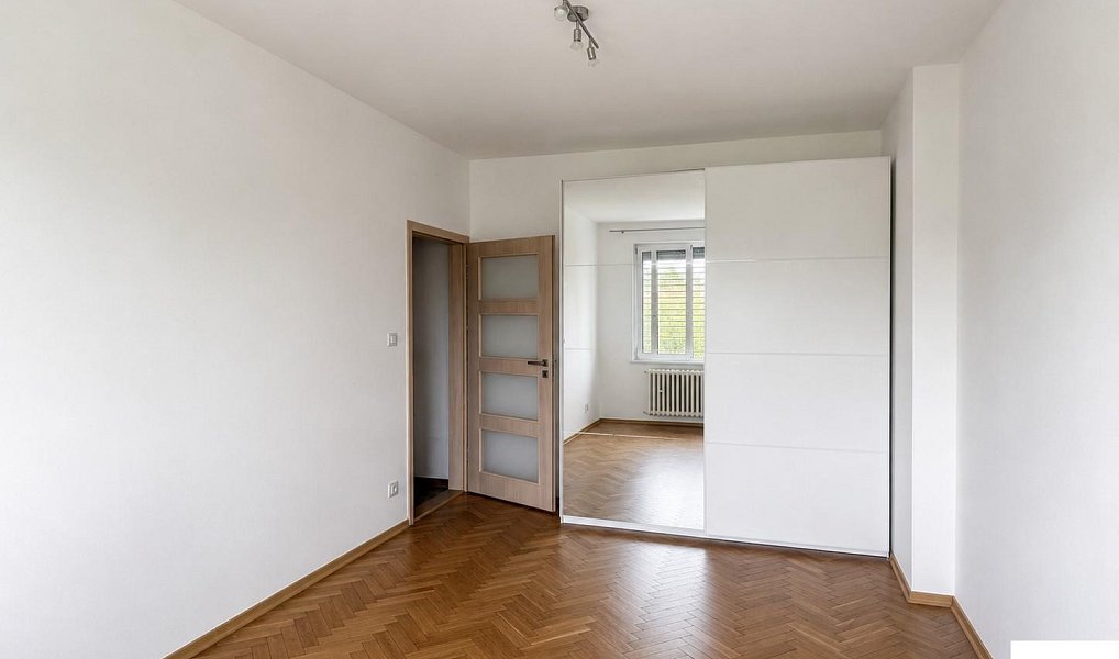 Pronájem bytu 2+kk 52 m², Praha – náhled fotky 9