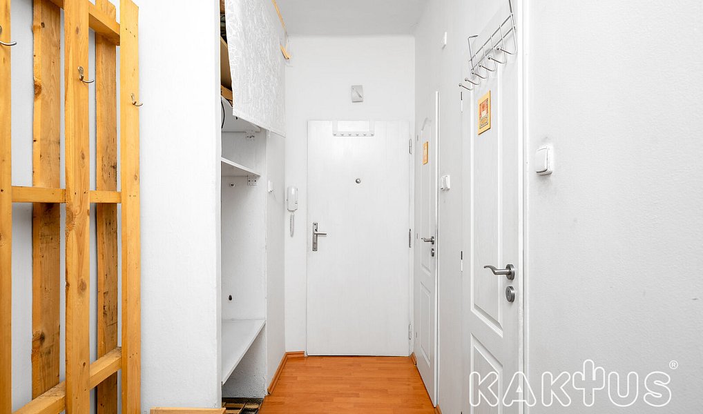 Pronájem bytu 2+1 53 m², Ostrava – náhled fotky 2