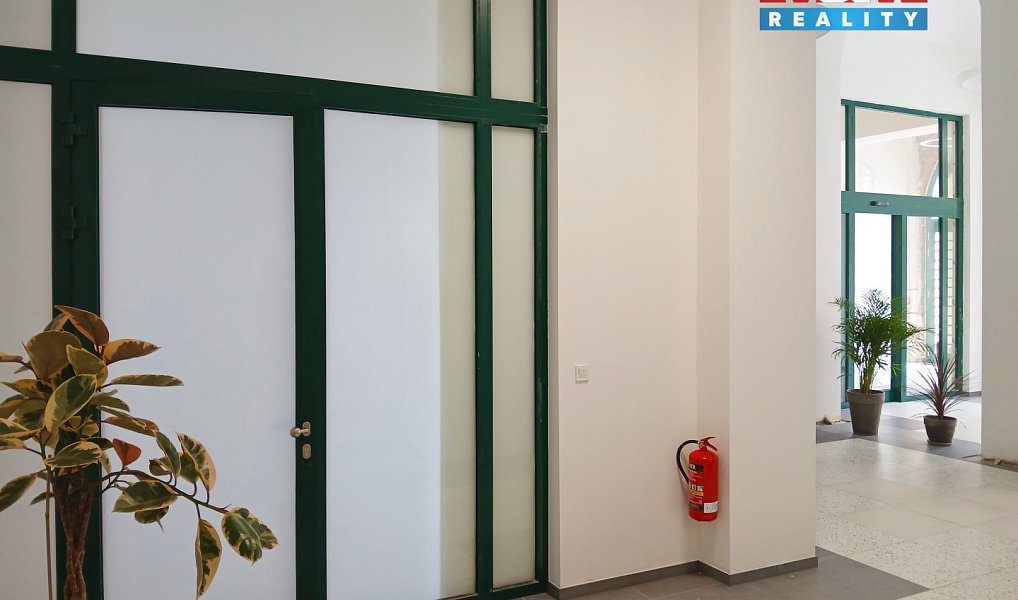 Prodej obchodních prostor 20 m², Opava – náhled fotky 22