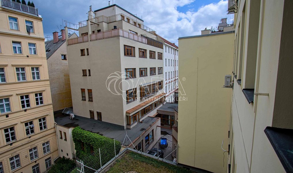 Pronájem bytu 2+kk 65 m², Praha – náhled fotky 13