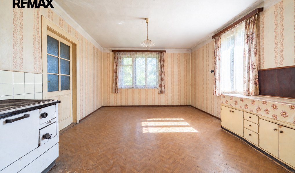 Prodej domu 71 m² s pozemkem 1 507 m², Uhlířské Janovice – náhled fotky 12