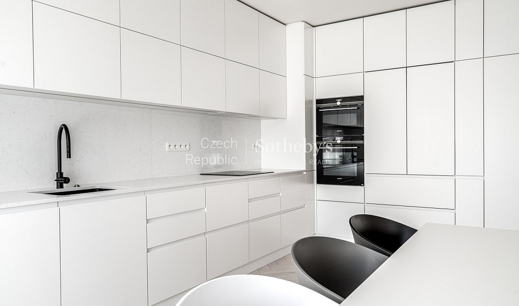 Prodej bytu 4+kk 144 m², Praha – náhled fotky 7