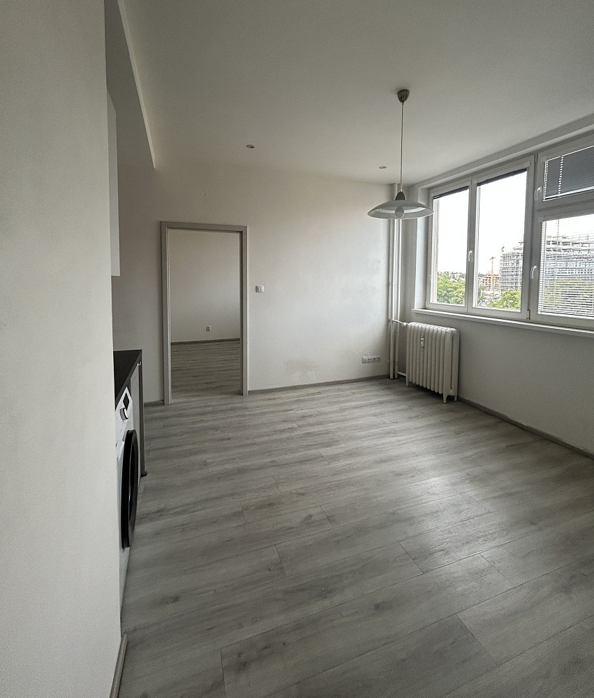 Pronájem bytu 2+kk 47 m² – fotografie 4