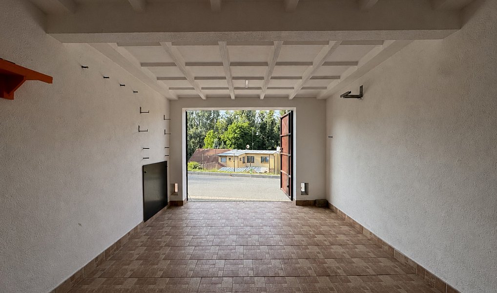 Garáž Řeznovice-Ivančice 22m2, Ivančice – náhled fotky 2