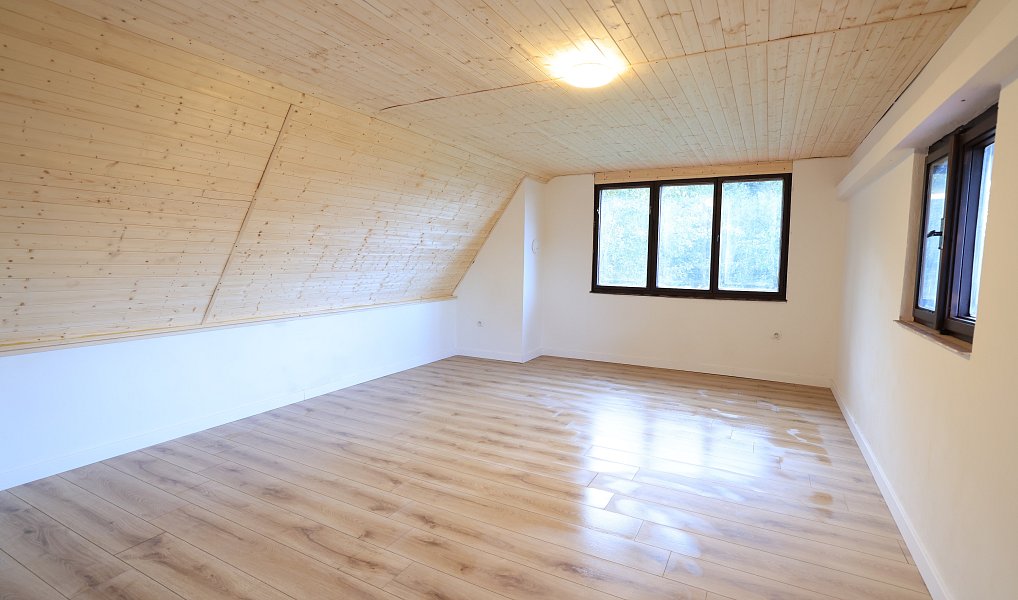 Prodej chaty/chalupy 93 m² s pozemkem 1 376 m², Hradec Králové – náhled fotky 10