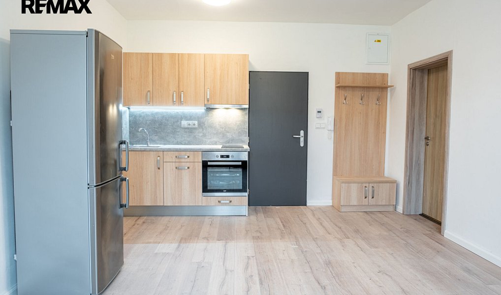 Pronájem bytu 1+1 30 m², Česká Třebová – fotka 1 z 8