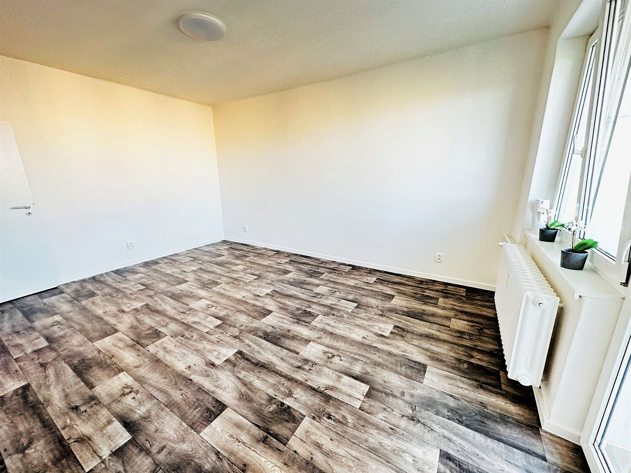 Pronájem bytu 2+kk 50 m² – fotografie 4