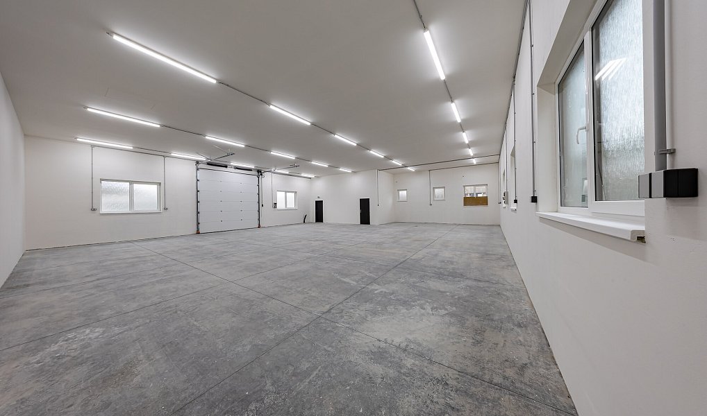 Pronájem komerčního pozemku 1 180 m², Tlumačov – náhled fotky 5