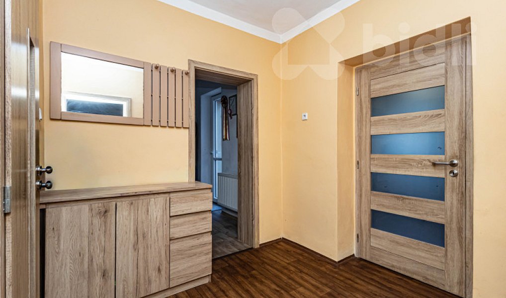 Prodej domu 240 m² s pozemkem 2 125 m², Bečice – náhled fotky 17