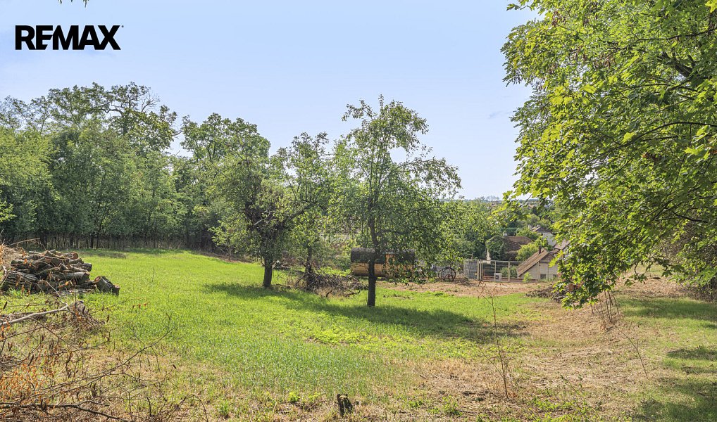 Prodej stavebního pozemku 2 294 m², Úvaly – náhled fotky 7
