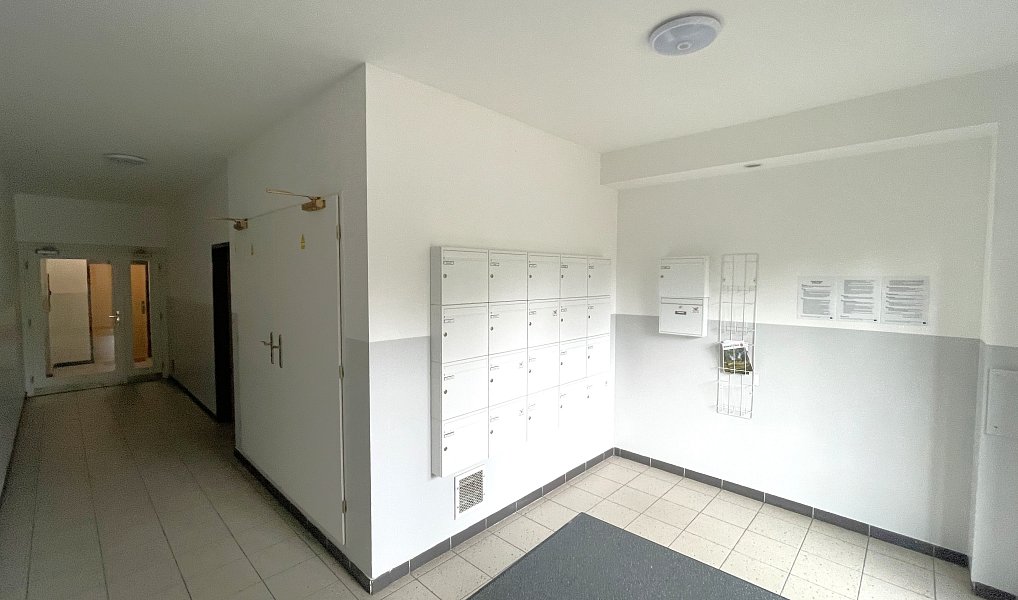 Prodej bytu 3+kk 95 m², Jesenice – náhled fotky 29