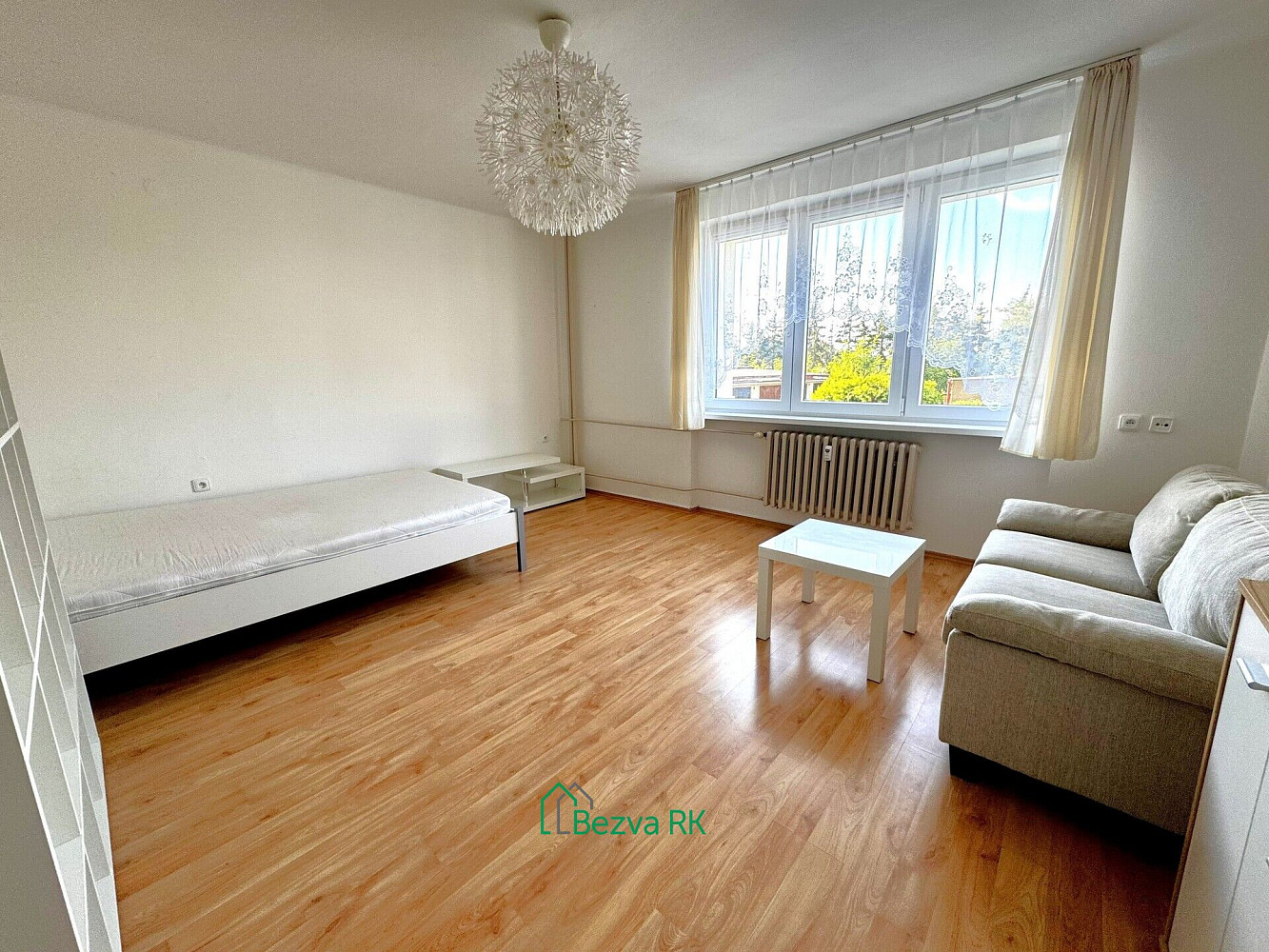 Prodej bytu 1+1 48 m² – fotografie 2