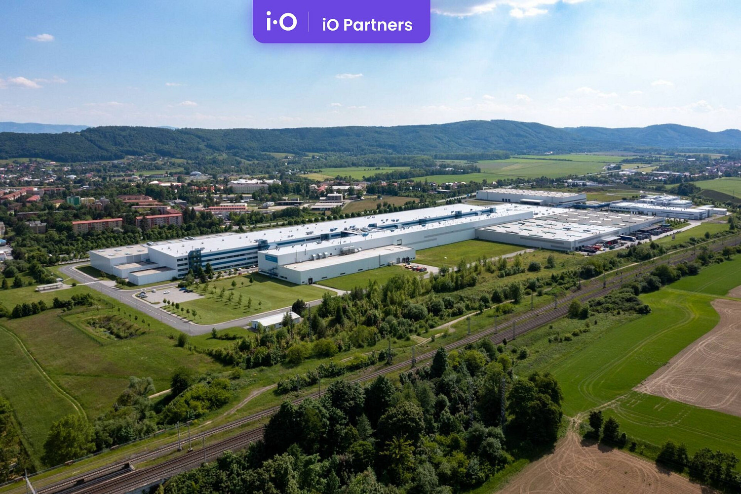 Pronájem skladovacích prostor 1 600 m² – pohled 5