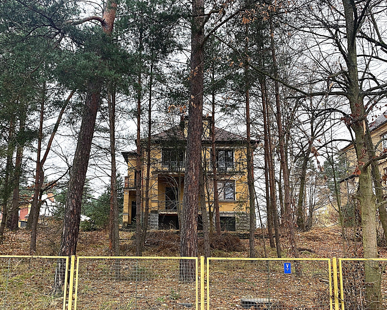 Prodej vily 200 m² s pozemkem 749 m² — photo 4