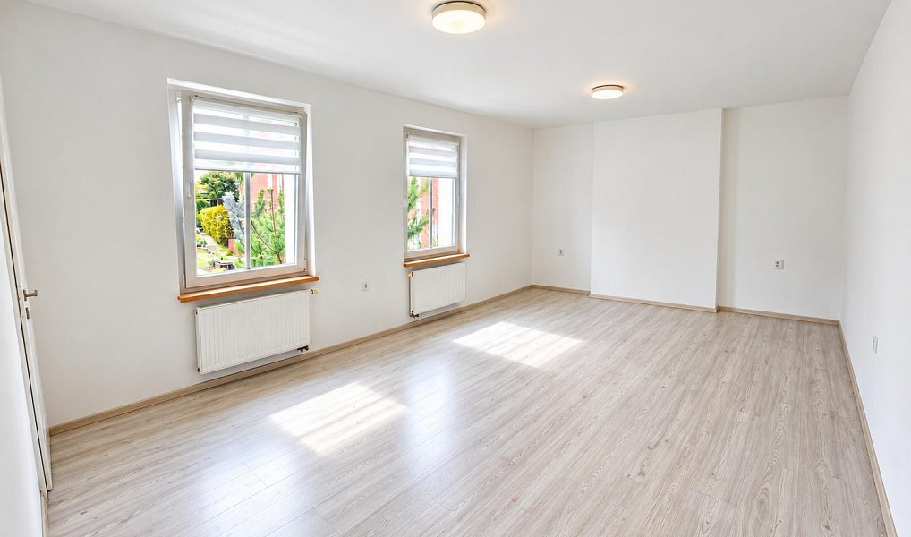 Pronájem bytu 2+kk 160 m², Zlín – náhled fotky 8