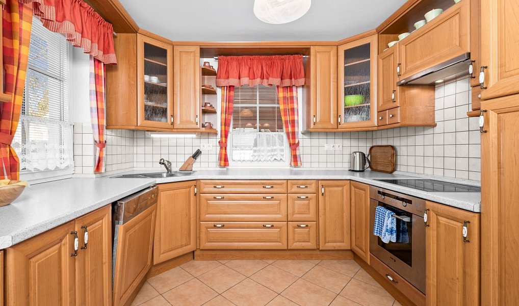 Prodej chaty/chalupy 230 m² s pozemkem 2 845 m², Horní Stropnice – náhled fotky 6