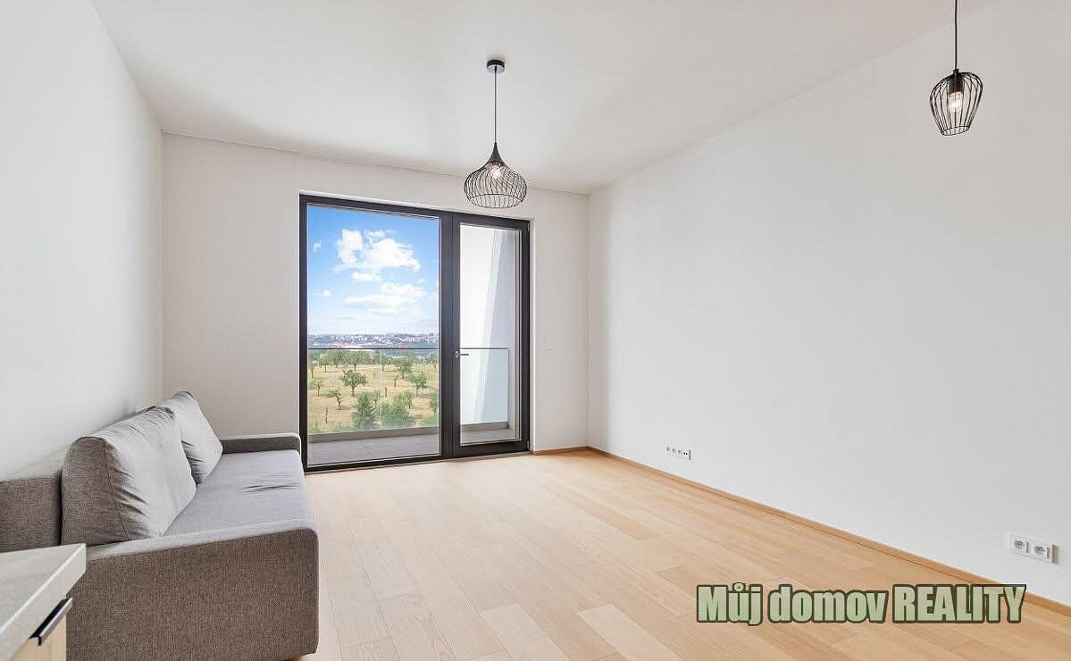 Pronájem bytu 1+kk 40 m² — photo 4