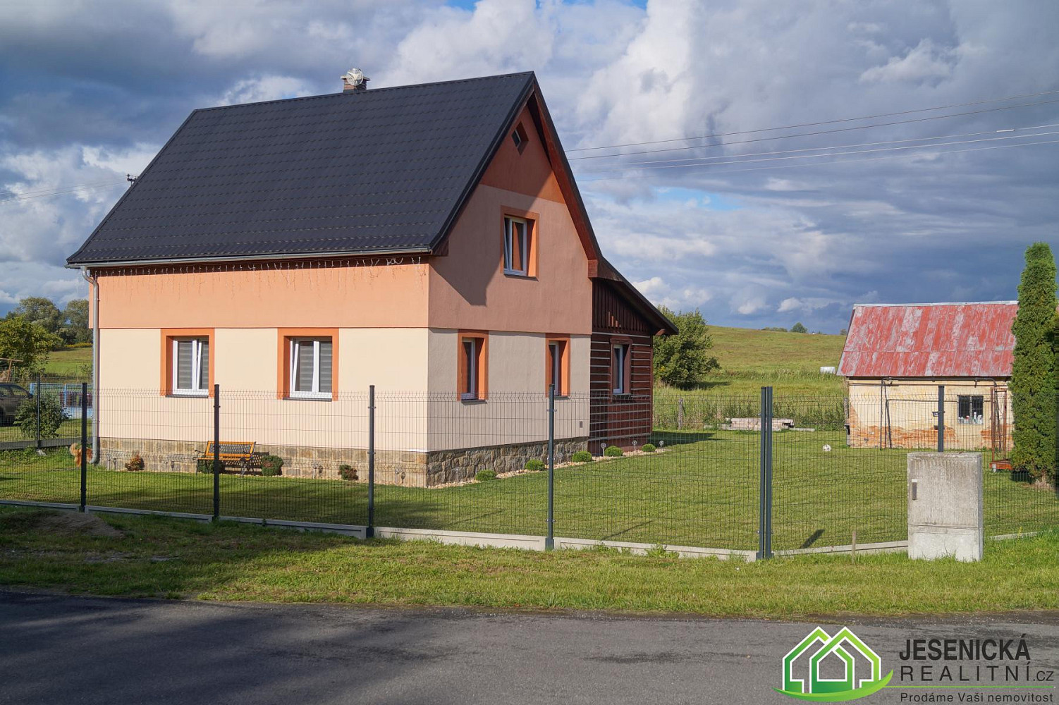 Prodej domu 120 m² s pozemkem 954 m²